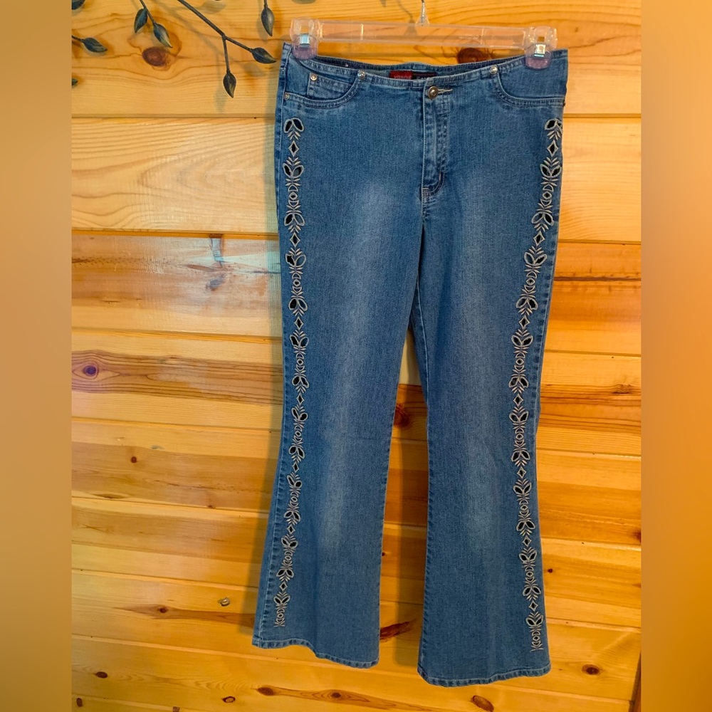 Younique jeans